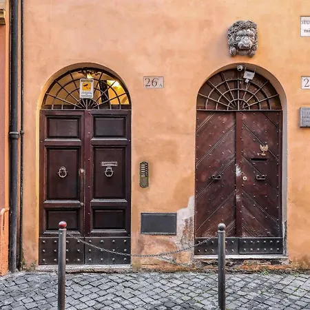 Atrhome - Canova Urban Space *