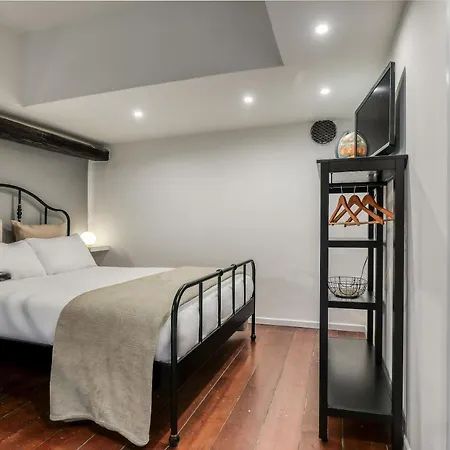 Atrhome - Canova Urban Space