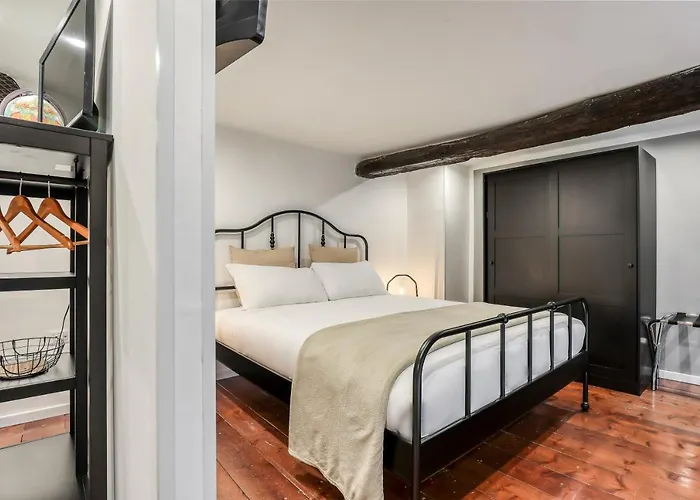 Atrhome - Canova Urban Space *